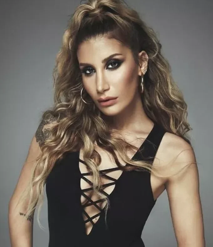 İrem Derici kimdir? Kariyeri, aşk hayatı ve son gelişmeler